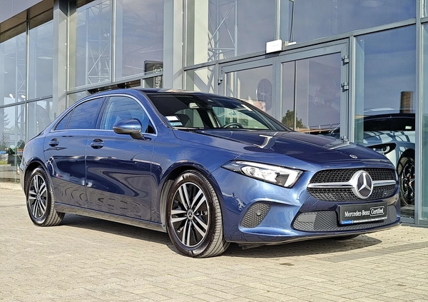 Mercedes-Benz Klasa A cena 129900 przebieg: 30705, rok produkcji 2021 z Góra małe 211